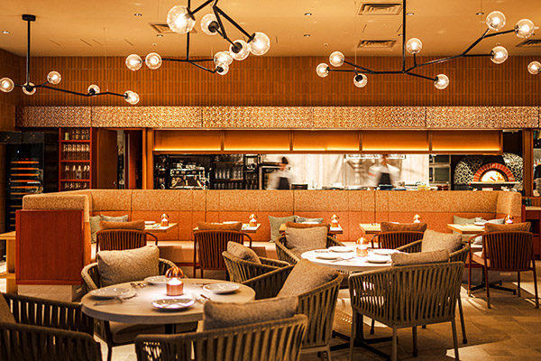 The TRATTORIA SALVATORE CAFE BASEGATE���l�֓�